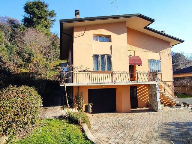 Villa in vendita a Caneva PN