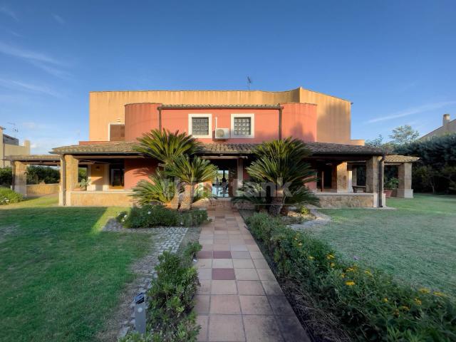 Villa in vendita a Canicattini Bagni