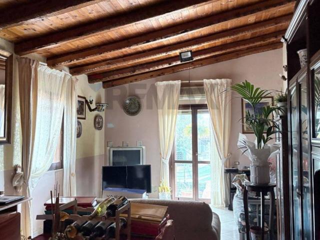 Villa in vendita a Canicattini Bagni SR
