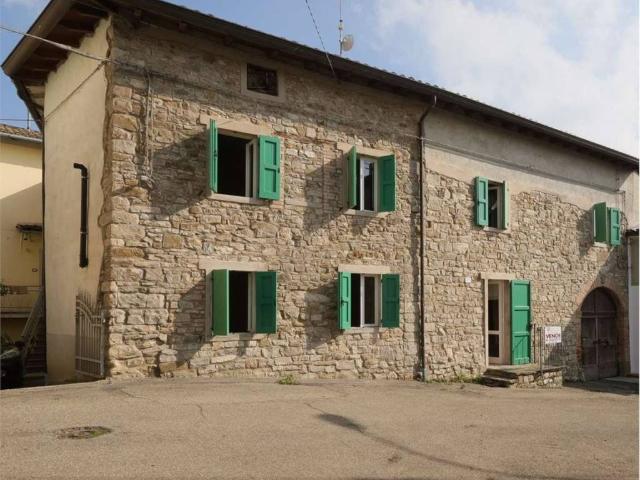 Villa in vendita a Canossa RE