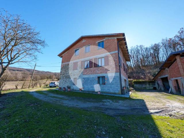 Villa in vendita a Canossa RE