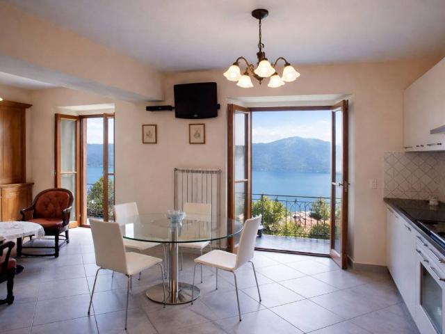 Villa in vendita a Cannobio VB