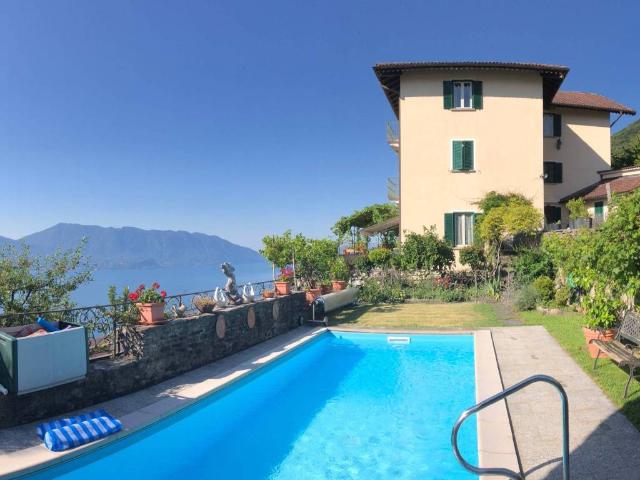 Villa in vendita a Cannero Riviera VB