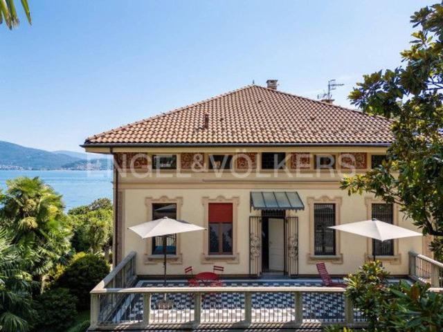 Villa in vendita a Cannero Riviera