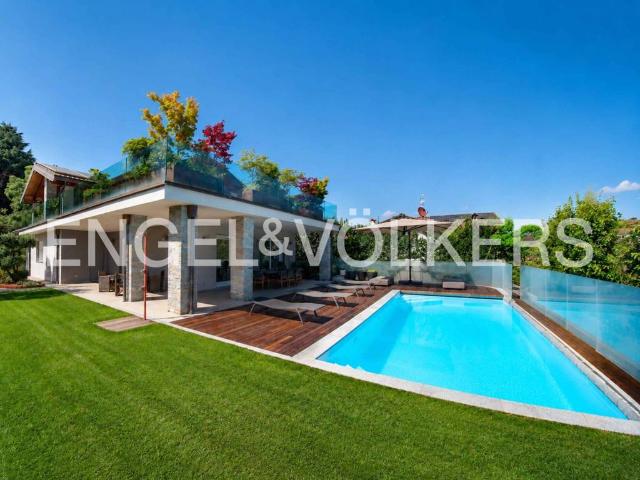 Villa in vendita a Cantello VA