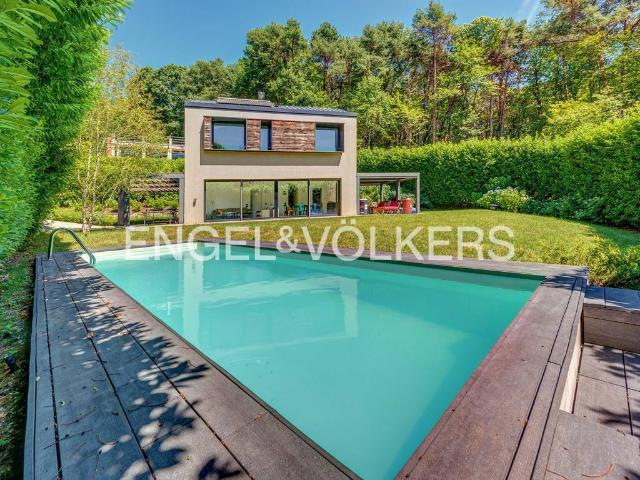 Villa in vendita a Cantù CO