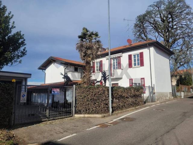 Villa in vendita a Cantù CO