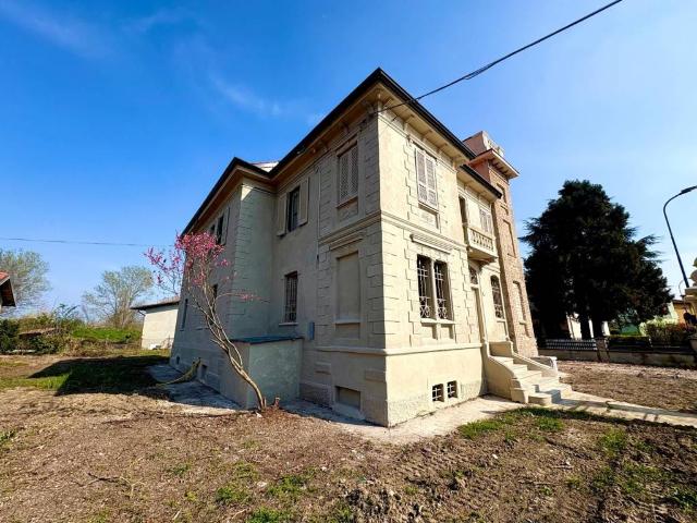 Villa in vendita a Caorso PC