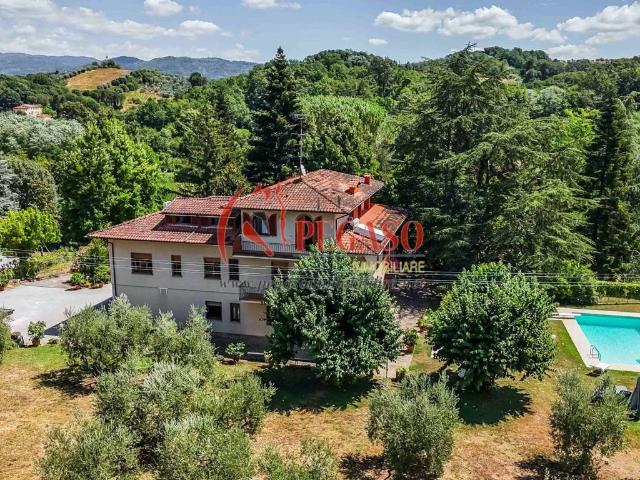 Villa in vendita a Capannori LU
