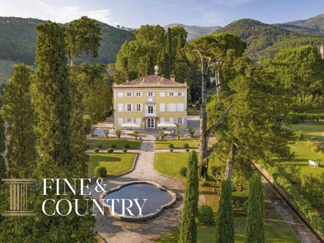 Villa in vendita a Capannori LU