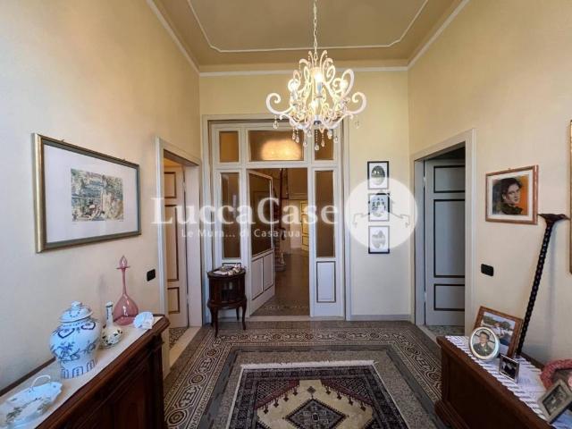 Villa in vendita a Capannori LU