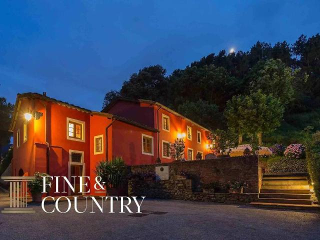 Villa in vendita a Capannori LU
