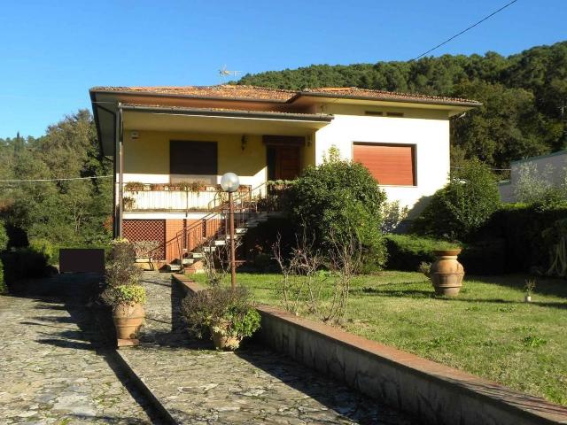 Villa in vendita a Capannori