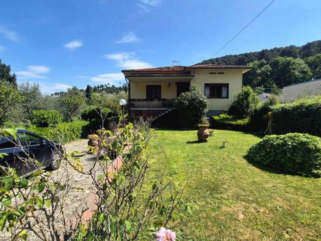 Villa in vendita a Capannori