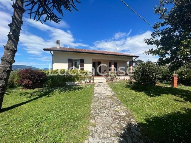 Villa in vendita a Capannori