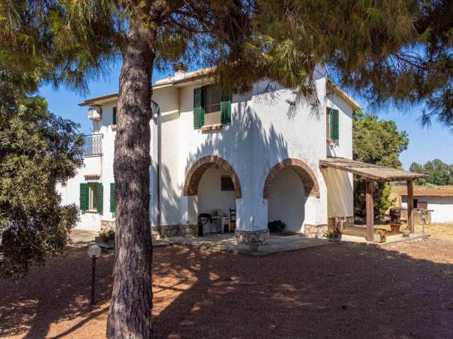 Villa in vendita a Capalbio, Capalbio