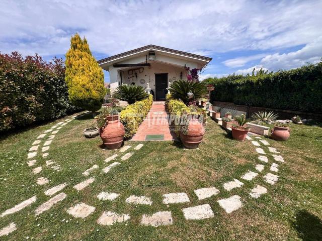 Villa in vendita a Capena