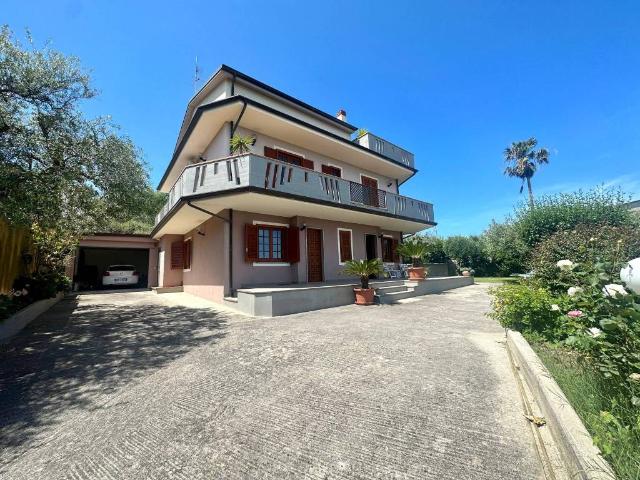 Villa in vendita a Capo d'Orlando ME
