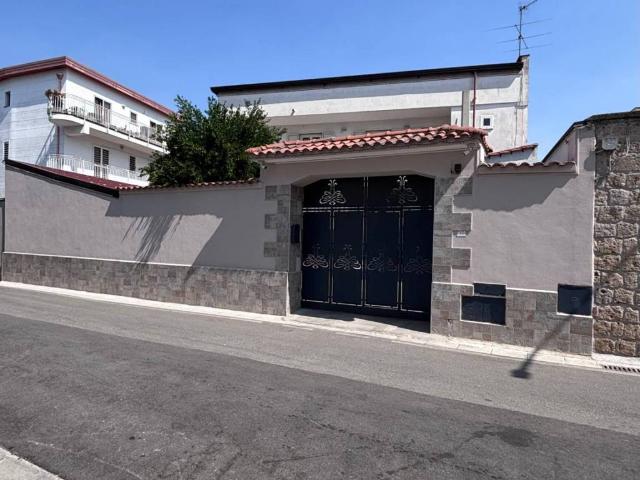 Villa in vendita a Capodrise CE