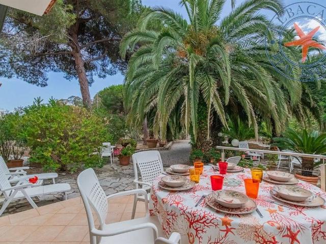 Villa in vendita a Capoliveri LI