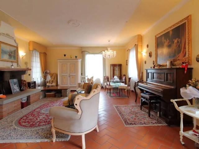 Villa in vendita a Capolona AR