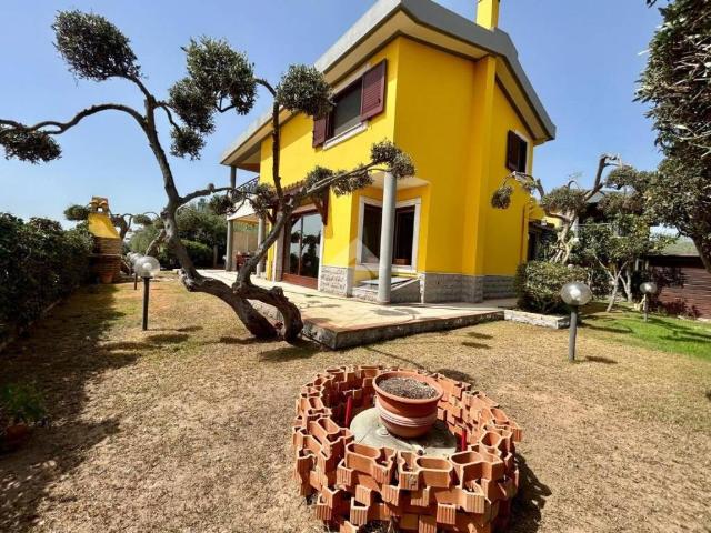 Villa in vendita a Capoterra CA