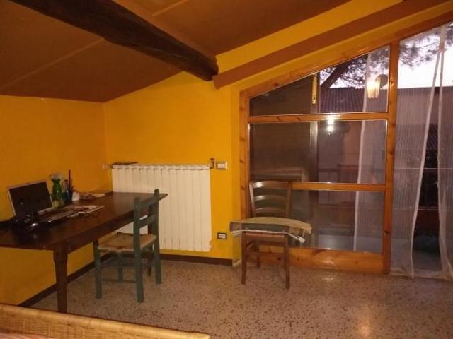 Villa in vendita a Capraia e Limite 400 mq Rif: 1291613