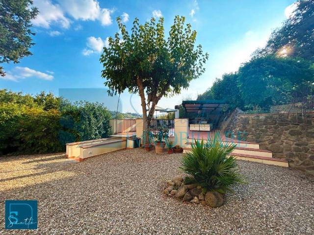Villa in vendita a Capraia e Limite FI
