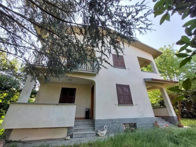 Villa in vendita a Capriata d'Orba AL