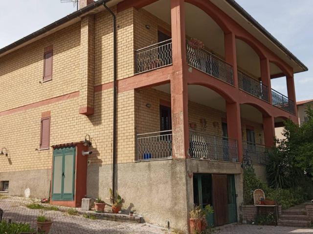 Villa in vendita a Capriglia Irpina AV
