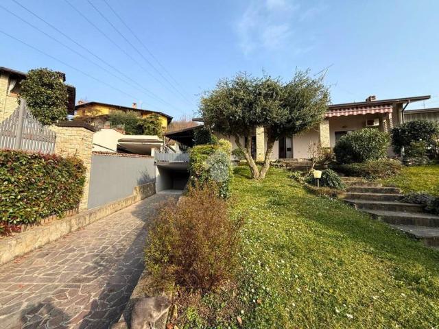 Villa in vendita a Capriolo BS