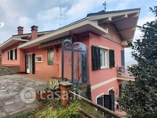 Villa in vendita a Carcare SV