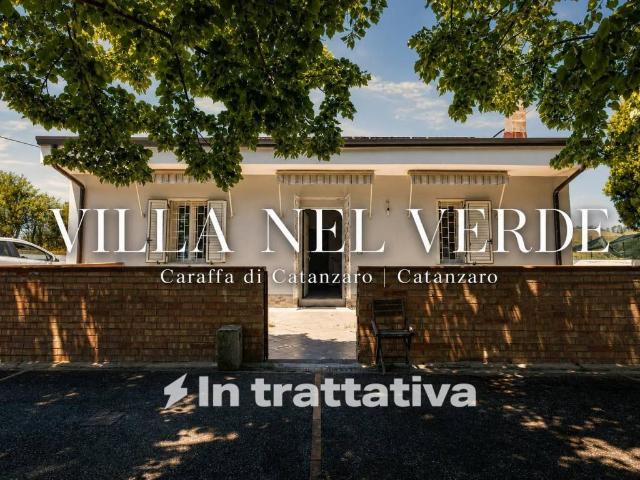 Villa in vendita a Caraffa di Catanzaro CZ