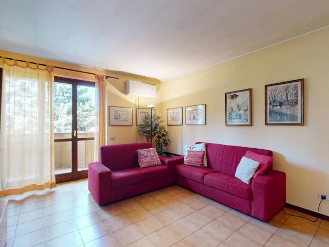 Villa in vendita a Carate Brianza MB