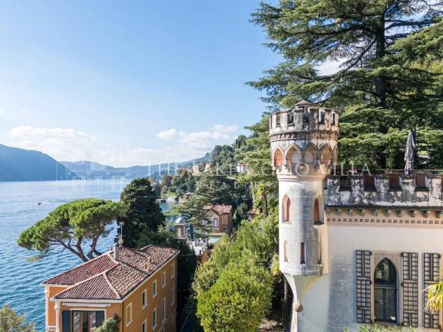 Villa in vendita a Carate Urio CO