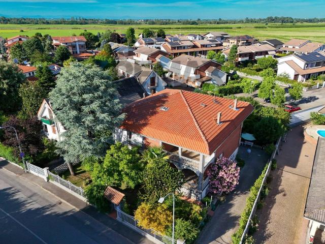 Villa in vendita a Caresanablot