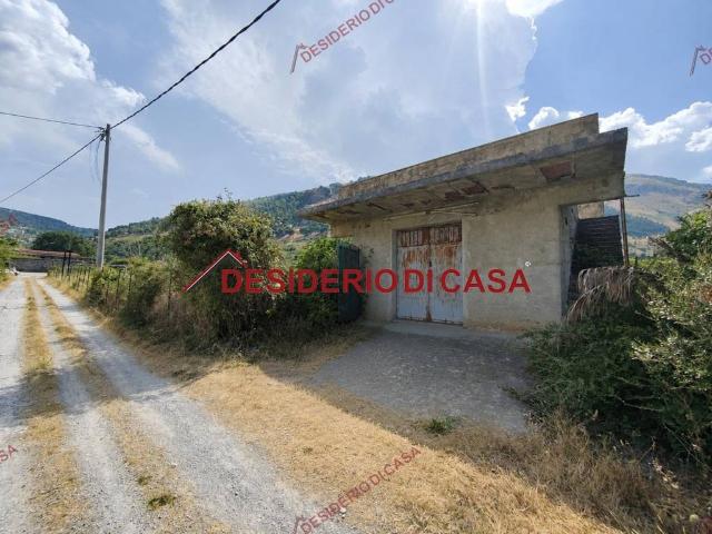 Villa in vendita a Carini PA