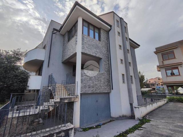 Villa in vendita a Carini PA
