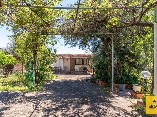 Villa in vendita a Carini PA
