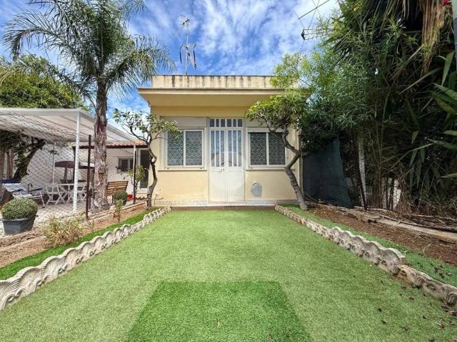 Villa in vendita a Carini PA