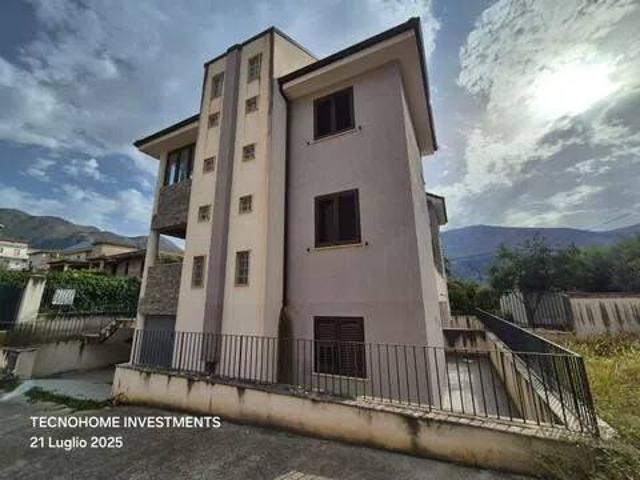 Villa in vendita a Carini PA