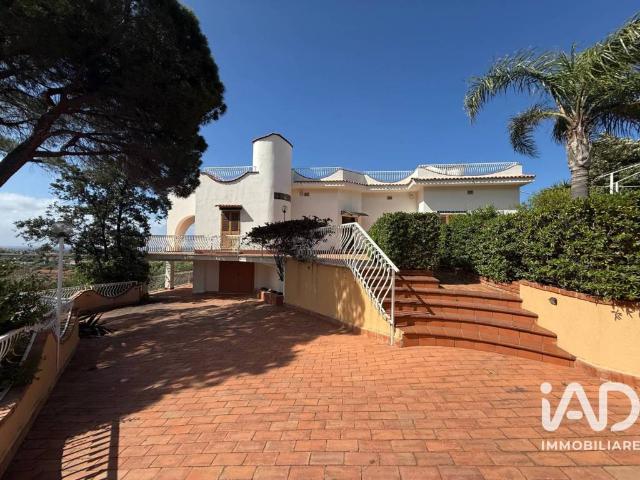 Villa in vendita a Carini PA