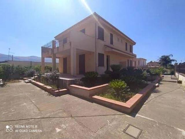 Villa in vendita a Carini PA
