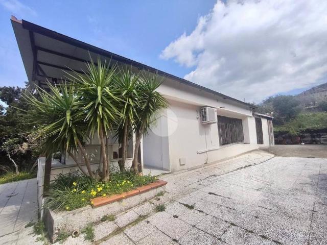 Villa in vendita a Carini PA