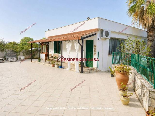 Villa in vendita a Carini PA