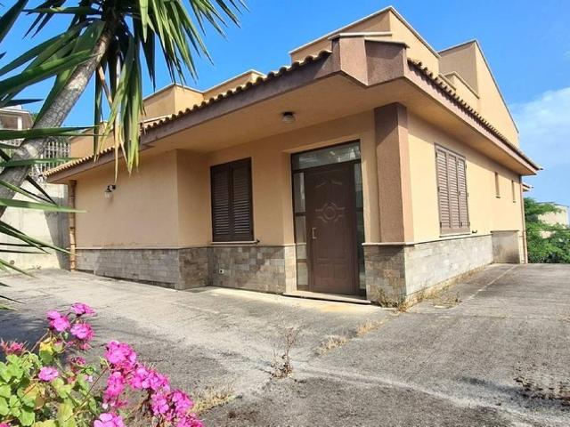 Villa in vendita a Carini PA