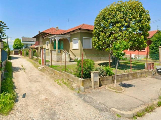 Villa in vendita a Carignano TO