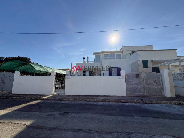 Villa in vendita a Carovigno BR