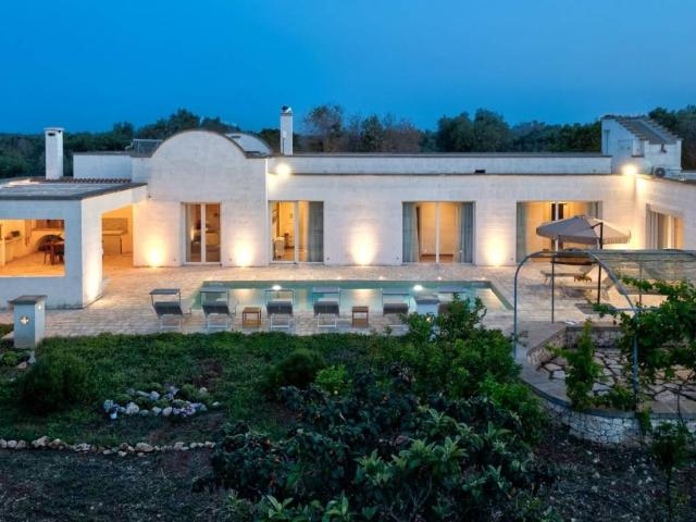 Villa in vendita a Carovigno BR