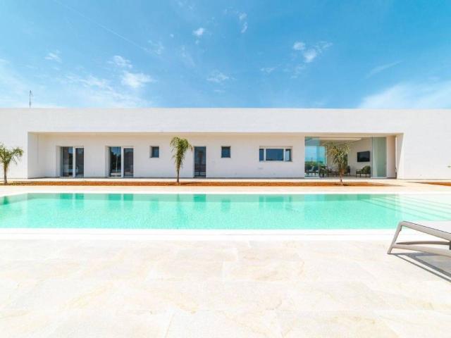 Villa in vendita a Carovigno BR